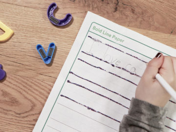 1-Use-Dark-Ruled-and-Bumpy-Paper